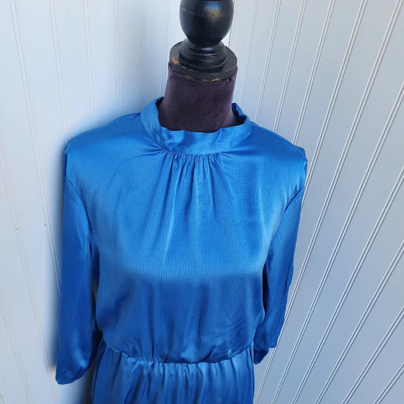 NWT BTFBM Blue Turquoise 3/4 Sleeve Satin Mini Stretch Dress A-Line Ruffle Hem L - Picture 5 of 16